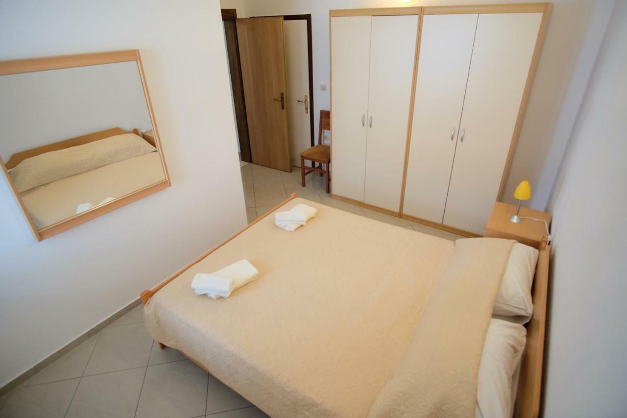 Apartmani Svemir Drage Kültér fotó