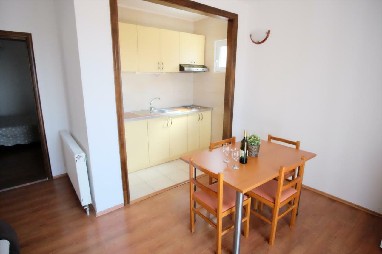 Apartmani Svemir Drage Kültér fotó